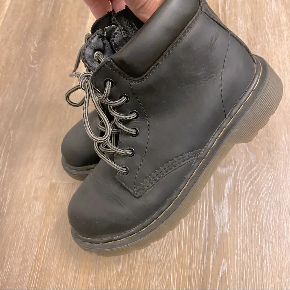Dr. Marten Padley Leather Lace Up zipper side Black leather combat boots girls 1